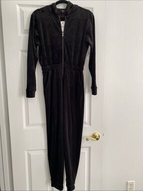 Express Women's Black Velour Hooded Jumpsuit Size XS NWT